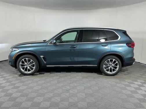 Blue Ridge Mountain Metallic 2026 BMW X5 sDrive40i