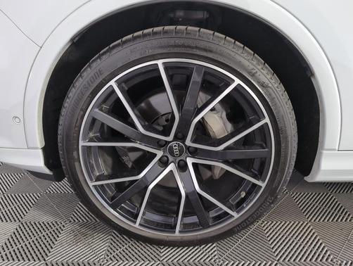 2023 Audi Q7 55 Prestige
