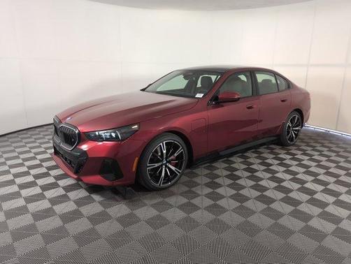 2026 BMW 550e xDrive