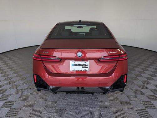 2026 BMW 550e xDrive