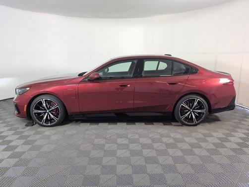 2026 BMW 550e xDrive