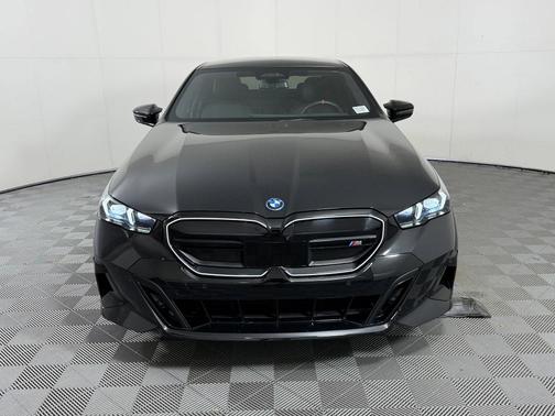 Black Sapphire Metallic 2024 BMW i5 M60