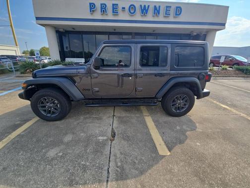 2024 Jeep Wrangler Sport