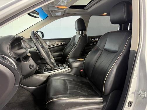 2017 INFINITI QX60 Base