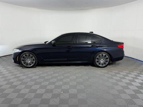 2019 BMW 540 i