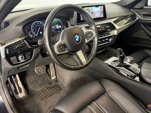 2019 BMW 540 i