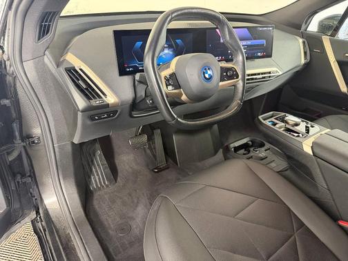 Dark Graphite Metallic 2024 BMW iX xDrive50