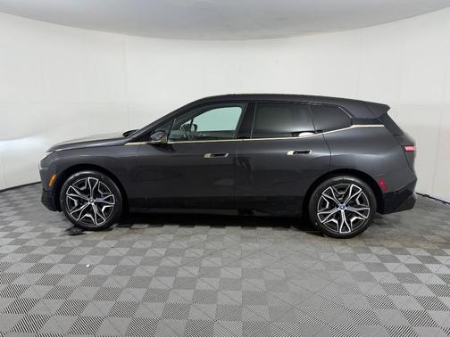 Dark Graphite Metallic 2024 BMW iX xDrive50
