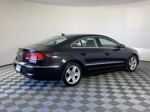 2014 Volkswagen CC 2.0T R-Line
