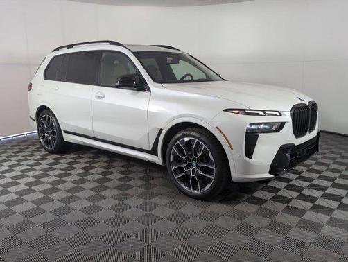 2026 BMW X7 M60i