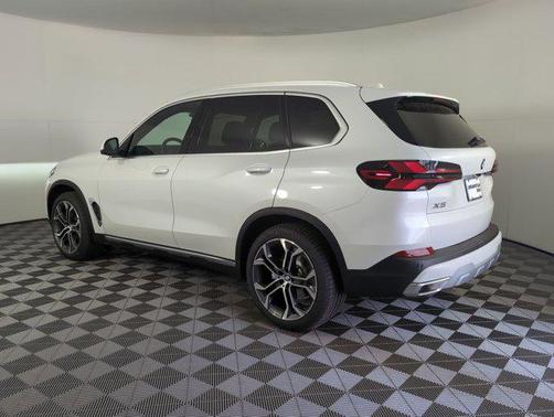 2026 BMW X5 sDrive40i
