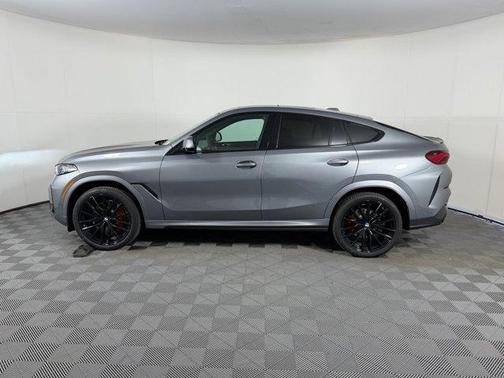 Gray Metallic 2026 BMW X6 xDrive40i
