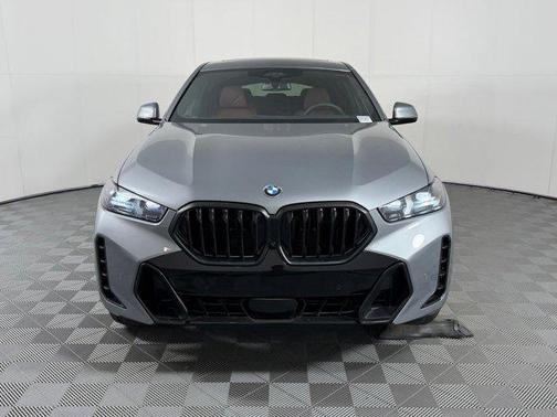 Gray Metallic 2026 BMW X6 xDrive40i