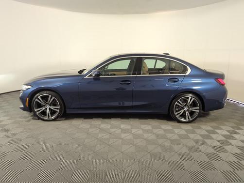 2024 BMW 330 i