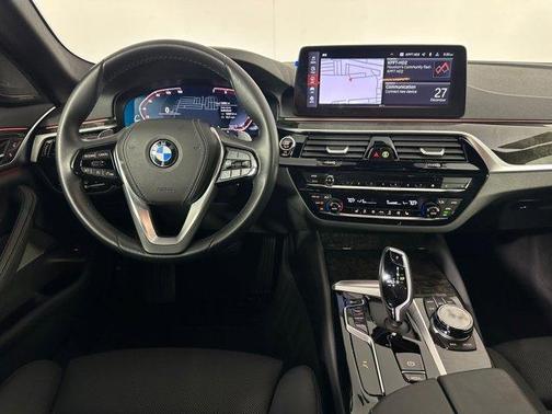 2023 BMW 530 i