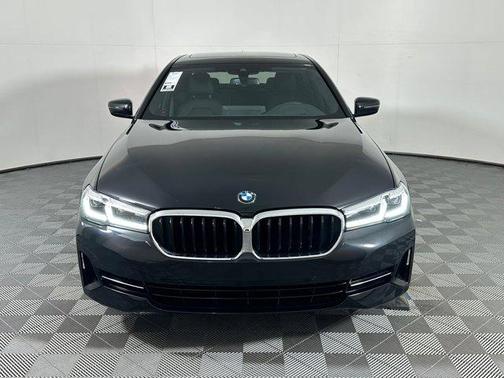 2023 BMW 530 i