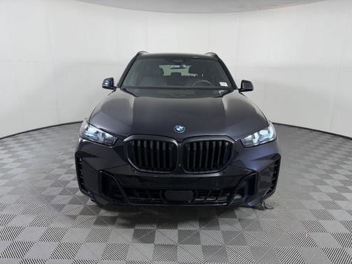 Carbon Black Metallic 2024 BMW X5 xDrive40i