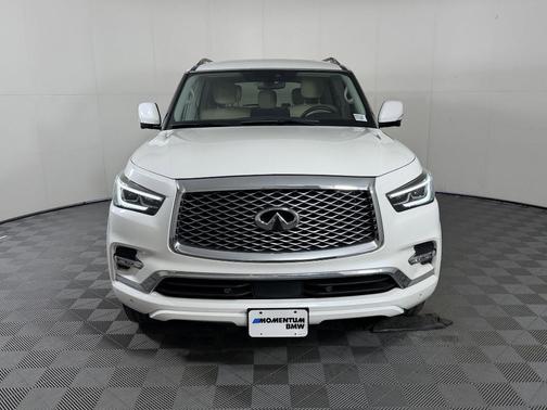 Moonstone White 2022 INFINITI QX80 Luxe