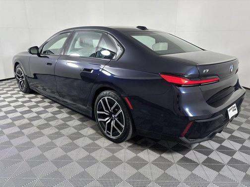 2024 BMW i7 xDrive60
