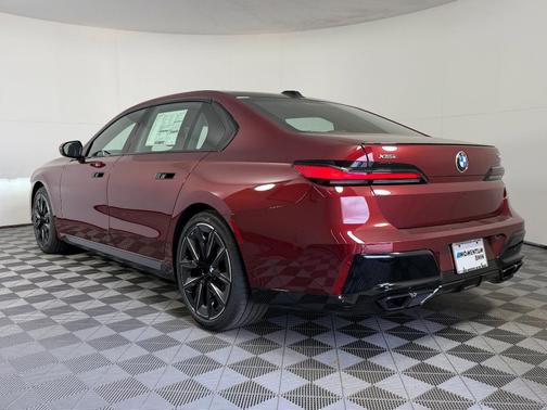 2026 BMW 760 760i xDrive