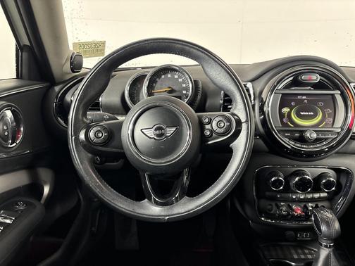 2017 MINI Clubman Cooper