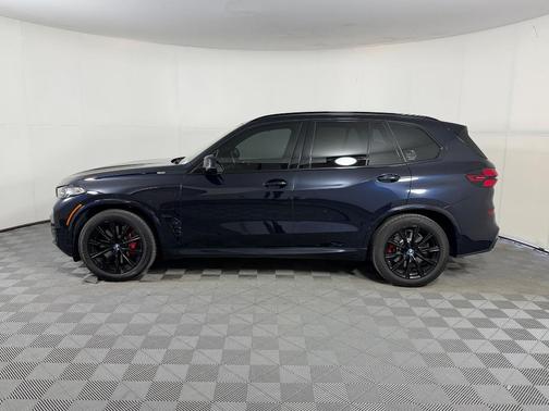 Carbon Black Metallic 2024 BMW X5 PHEV xDrive50e