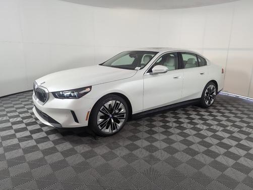 2026 BMW i5 eDrive40