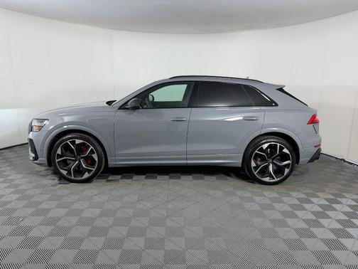 Nardo Gray 2023 Audi RS Q8 4.0T quattro