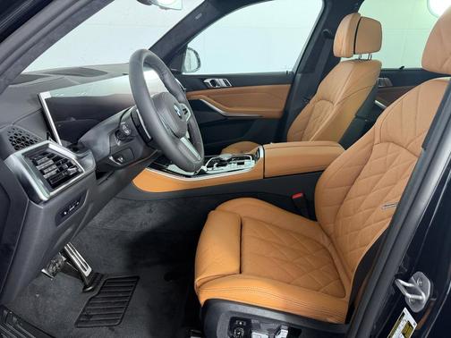 Black Sapphire Metallic 2026 BMW X5 sDrive40i