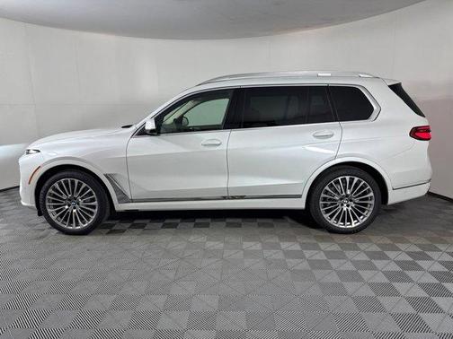 2026 BMW X7 xDrive40i