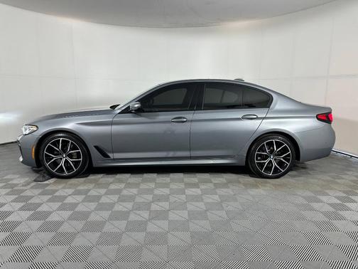 2023 BMW 530 i xDrive