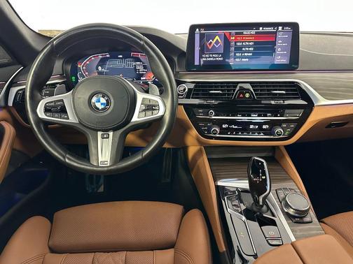 2023 BMW 530 i xDrive