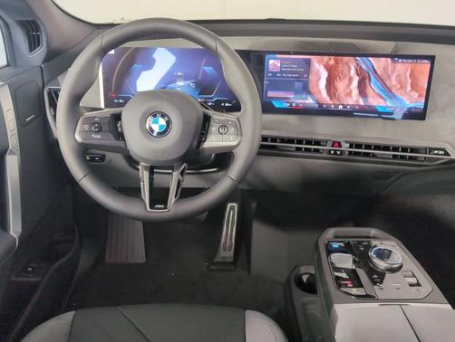 2026 BMW iX xDrive45