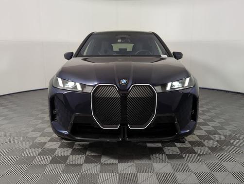 2026 BMW iX xDrive45