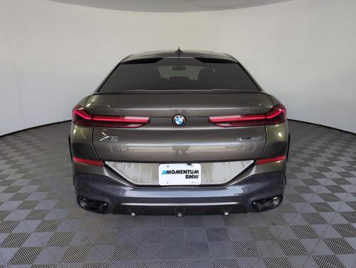 2023 BMW X6 xDrive40i