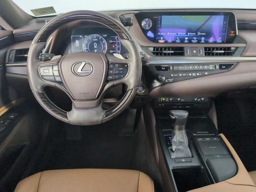 2019 Lexus ES 350