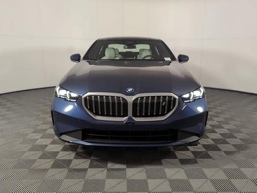 2026 BMW i5 eDrive40