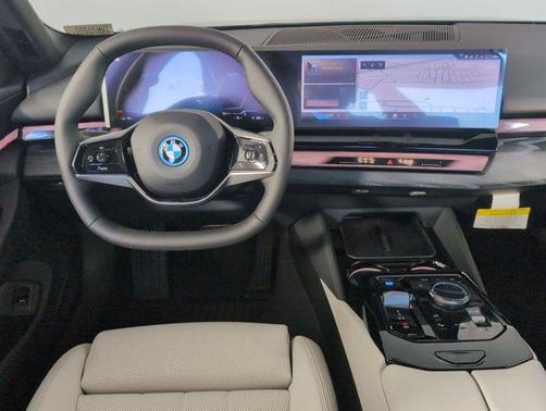 2026 BMW i5 eDrive40