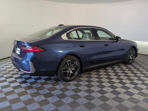 2026 BMW i5 eDrive40