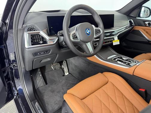 Carbon Black Metallic 2026 BMW X5 PHEV xDrive50e