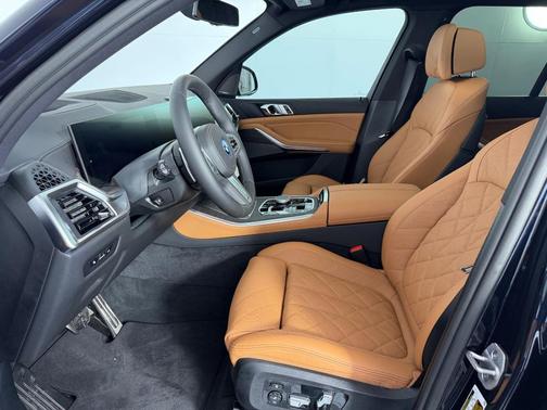 Carbon Black Metallic 2026 BMW X5 PHEV xDrive50e