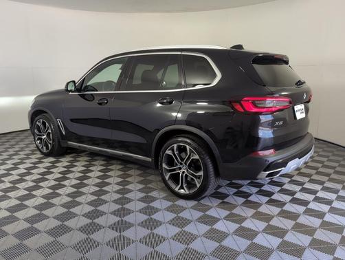2022 BMW X5 sDrive40i