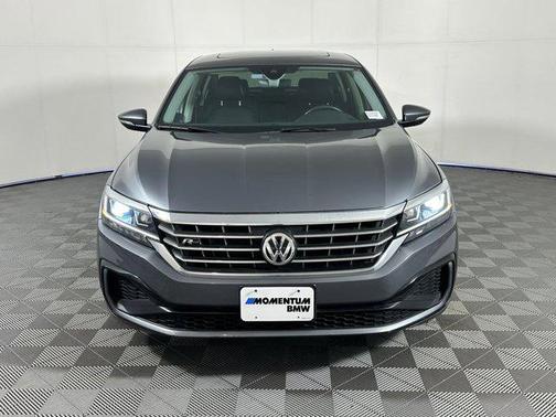 2020 Volkswagen Passat 2.0T R-Line