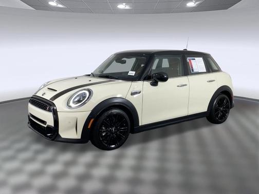 2023 MINI Hardtop Cooper S