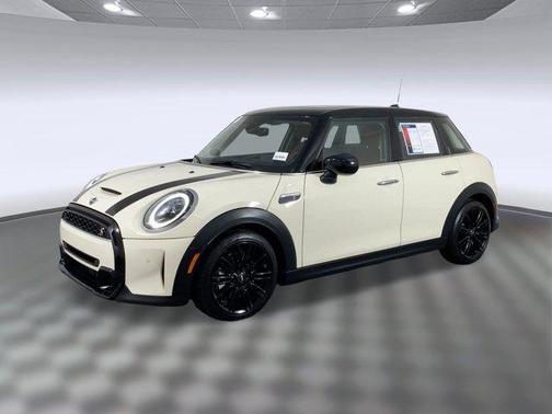 2023 MINI Hardtop Cooper S