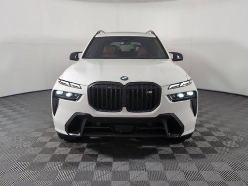 2026 BMW X7 M60i