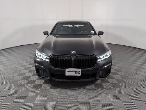 2022 BMW 750 i xDrive