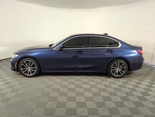 2020 BMW 330 i