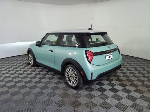 2025 MINI Hardtop 