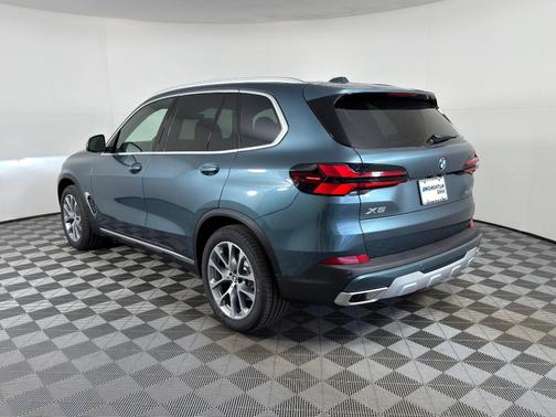 2026 BMW X5 sDrive40i